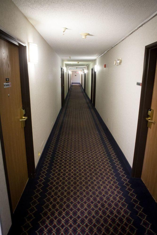 Regency Inn & Suites Anoka Exteriör bild